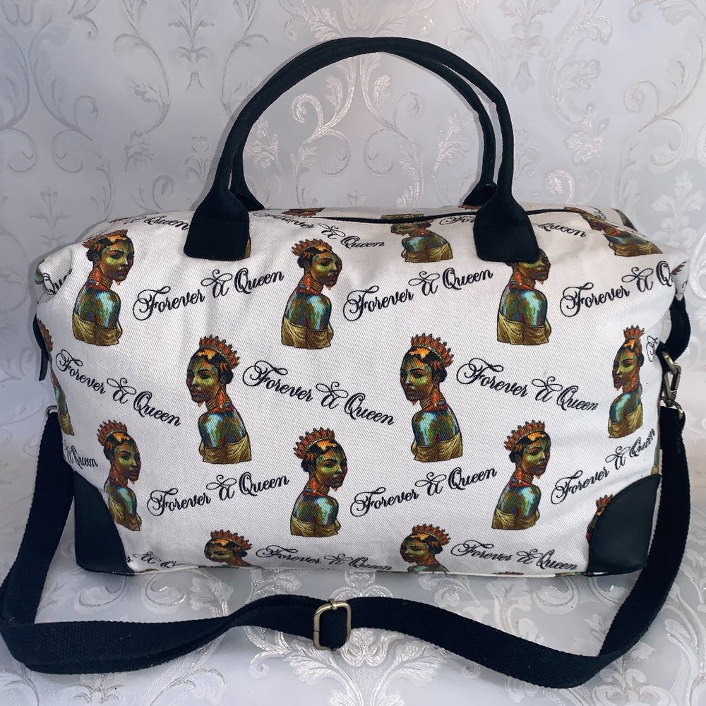 Forever a Queen Shoulder Bag #1
